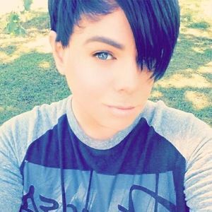 Meet your Posher, Tristan